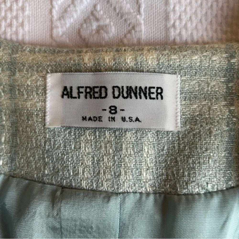 Vintage NWT‎ Alfred Dunner Aqua and Cream Blazer Jacket  and Skirt Suit Size 8